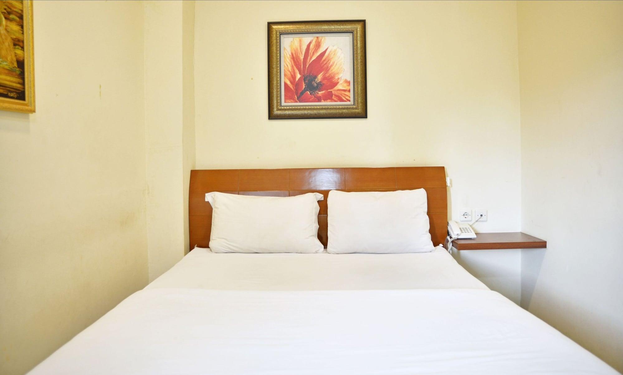 Kemang Eleven Hotell Jakarta Exteriör bild